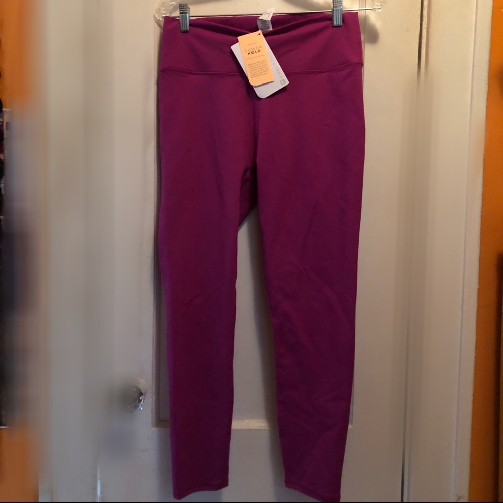 Fabletics POWER HOLD High Waisted Capris 7/8